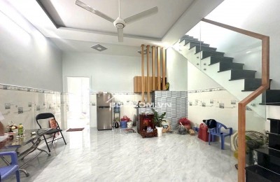 Siêu phẩm khu vực Cổ Nhuế, Bắc Từ Liêm, 3 bước ra phố, ngõ ô tô tránh, 70 m2, mặt tiền 8m,. Mặt tiền 8m. Giá 28 x tỷ