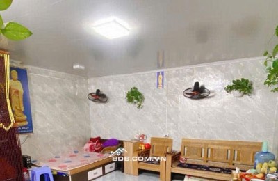 CC bán nhà bên chẵn phố Bạch Đằng, 45m2x 3 tầng, 4 ngủ, 25m ra mặt phố, 8.x tỷ