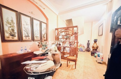 LÔ GÓC – 5 TẦNG – NGÕ THÔNG – KINH DOANH – GẦN PHỐ