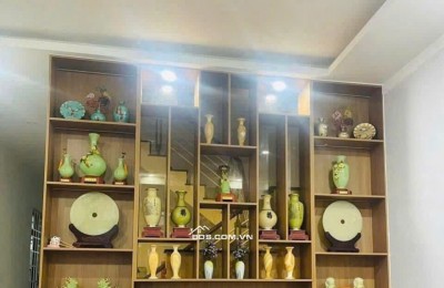 NHÀ ĐÚNG 1.85 TỶ TẶNG NỘI THẤT THANH TOÁN 500 TRIỆU VÀO Ở NGAY.