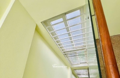 Nhanh còn kịp.  Khương Trung 50m ô tô vào nhà, 7,8 tỉ