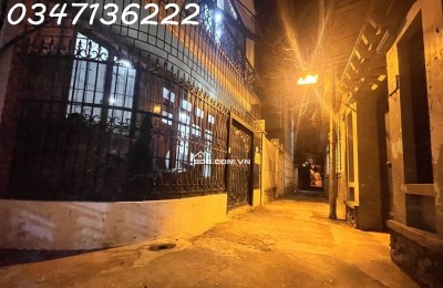 Bán nhà Gần Hồ Tây – nhà 5 tầng – chỉ hơn 10 tỷ một chút