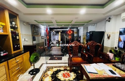 CHỦ GẤP BÁN NHÀ 5 TẦNG NGAY TRUNG TÂM QUẬN GÒ VẤP