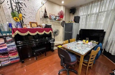NHÀ ĐẸP TRUNG TÂM Q1 -5 LẦU - 4PN - 33.3M2 - CHỈ 9,5 TỶ