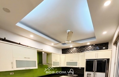 Hiếm nhà lô góc Hoàng Hoa Thám gần phố 2 thoáng 52m² x 4 tầng hơn 11 tỷ