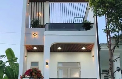 NHÀ 2 LẦU NGAY TRUNG TÂM HÀNH CHÍNH THỦ DẦU MỘT, TẶNG NỘI THẤT, CÓ SÂN ĐỂ Ô TÔ, ĐƯỜNG 7M