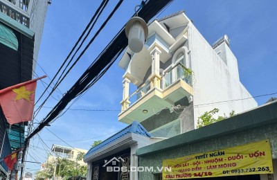 Bán Nhà Mặt Tiền Hẻm Đường Phạm Hữu Lầu, Giáp Phú Mỹ Hưng 4.6 x16 CHỉ 7 Tỷ 9