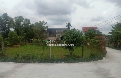 BÁN ĐẤT TẠI HOÀ KHÁNH TÂY NINH, LÔ GÓC 2MT DT600M2 CHỈ 3.2 TỶ. LH:0909909901.