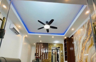 Chính Chủ Bán Nhà Cầu Giấy 38m2 6 Tầng Thang Máy Xây Mới Ô Tô Đỗ Cổng Hơn 10 Tỷ