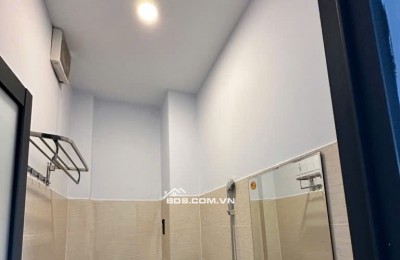 BÁN NHÀ RẺ NHẤT KHU VỰC QUẬN 9, DT 52M2 CHỈ 3,85 tỷ. LH:0352689300
