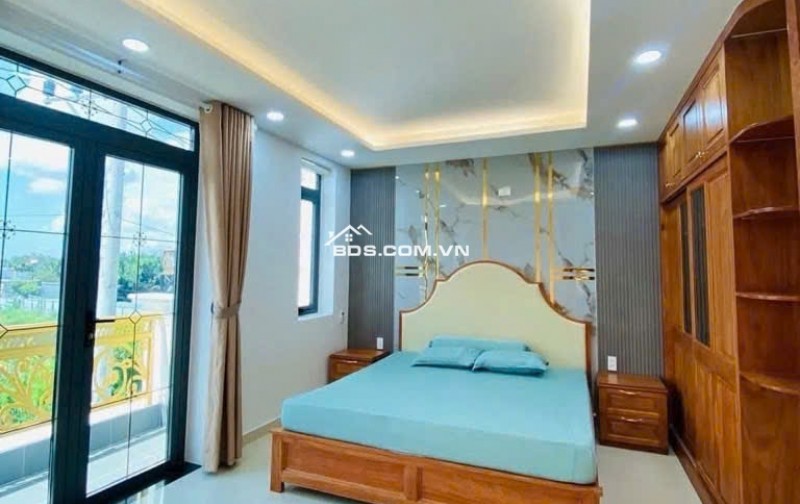 SIÊU PHẨM MẶT TIỀN HẺM ĐƯỜNG HUỲNH TẤN PHÁT - NHÀ BÈ - Ô TÔ NGỦ TRONG NHÀ - GIÁ 9x TỶ