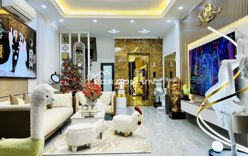 Nhà Đẹp Thang Máy, Gần Phố Nguyễn An Ninh 42/45m, 7 tầng, mt 4.2m, giá 15.9 tỷ.