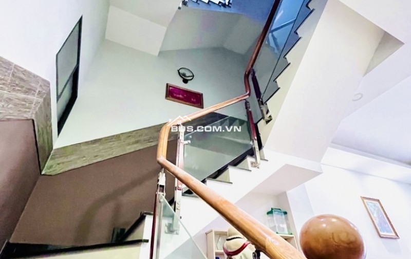 Siêu phẩm nhà đẹp Q.8 - đường Tạ Quang Bửu - 60m2 không lộ giới, không quy hoạch - xe hơi ngủ trong nhà - giá nhỉnh 8ty9