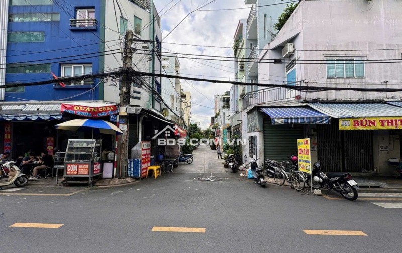 Bán nhà Hẻm ô tô ngay phố ẩm thực Phú Thọ Hòa, 67m2, 2 tầng, Vị trí kinh doanh, Chỉ 7tỷ nhỉnh