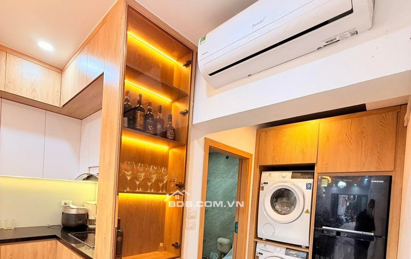 Nhà Đẹp Ô Tô Đỗ Cửa, Phố 8- 3 , Hai Bà Trưng 50/80m, tầng 1, giá 5.85 tỷ