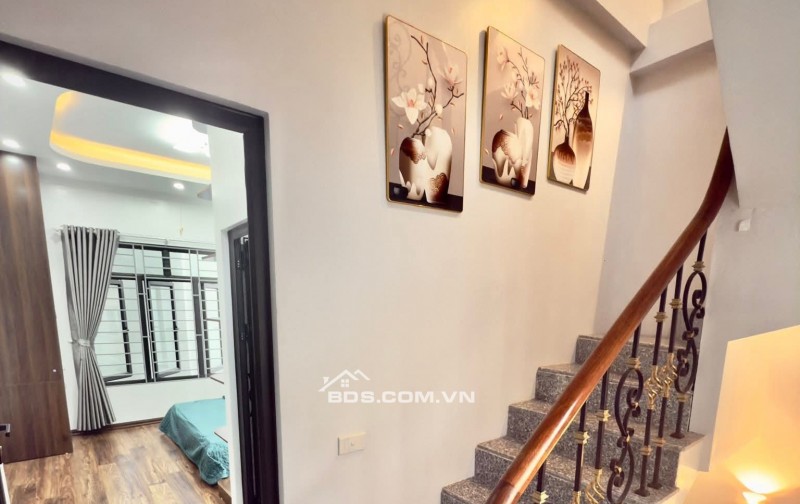 Nhà Đẹp, Gần Phố, Vân Đồn, Hai Bà Trưng 33m, 5 tầng, mt 3.9m, giá 7.5 tỷ.