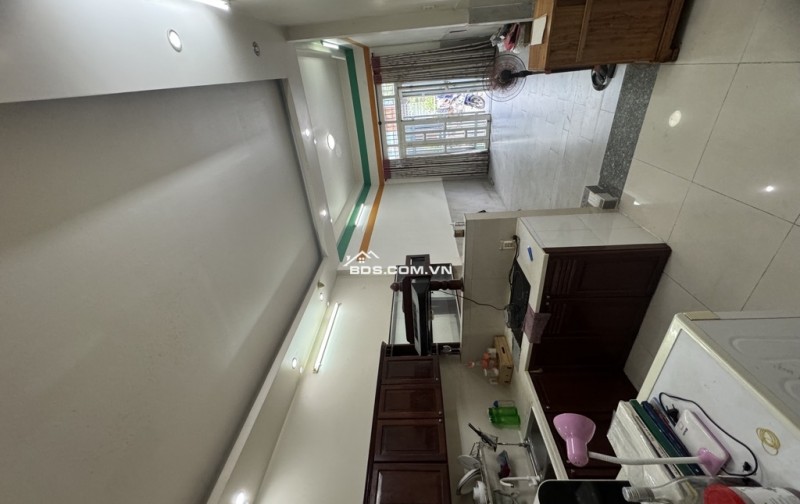 Mặt tiền nhà mới đẹp lung linh đường Phạm Hùng - P.4 Q.8 - 60m2 5 tầng BTCT - nhỉnh 9ty