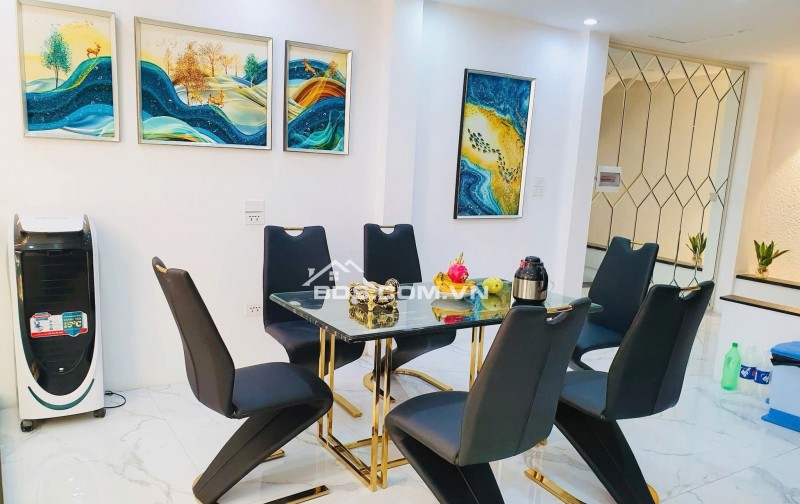 Nhà Đẹp Phố VIP Bạch Mai, Hai Bà Trưng 42m, 6 tầng, mt 4.1m, giá 13.3 tỷ