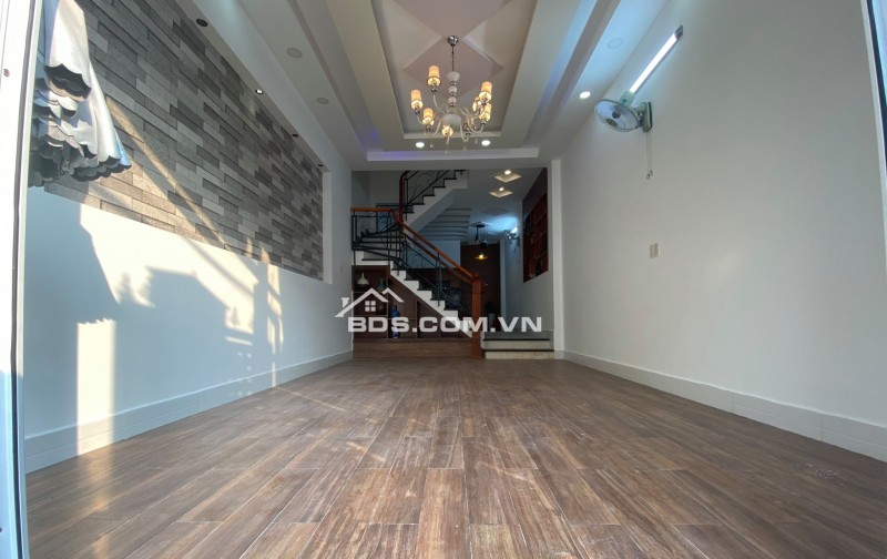 Hẻm 473/... Bà Hạt Q10 – 24m², 3 Tầng, Hẻm 5m, 5.9 Tỷ TL