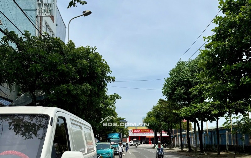 Bán đất tặng nhà cấp 4 mặt tiền Lê Thạch, phường An Khê.- diện tích 80m2