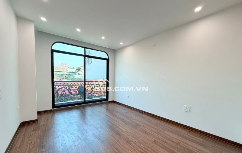 Nhà Đẹp Kinh Doanh Nguyễn Chính 84m, 7 tầng, mt 7.9m, giá 37.2 tỷ