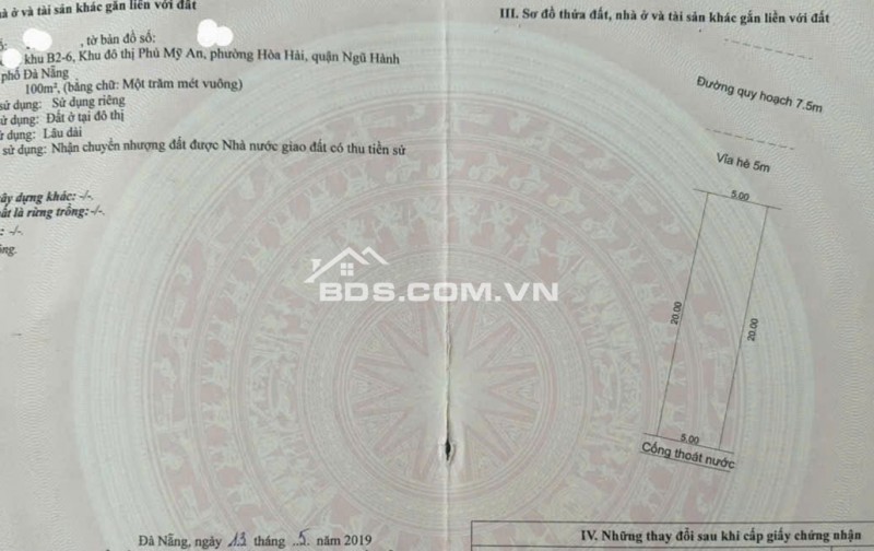 Bán đất đối diện toà chung cư FPT - đường Nguyễn Quý Anh