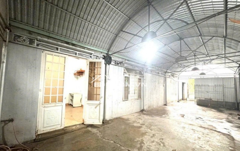 Bán nhà C4 kiệt Nguyễn Mộng Tuân - Kiệt thảm nhựa Ô TÔ 5m