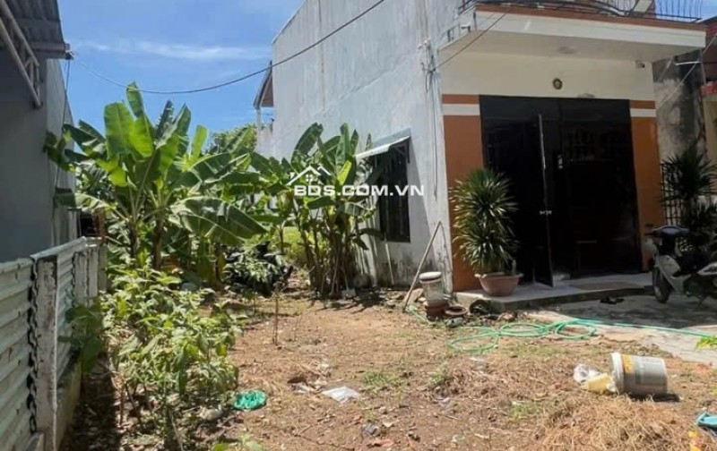 Bán đất MT Nguyễn Văn Cừ  diện tích 310m  gần sát dự án Làng Vân  Liên Chiểu, Đà Nẵng.( TẶNG NHÀ 2 tầng kiên cố)