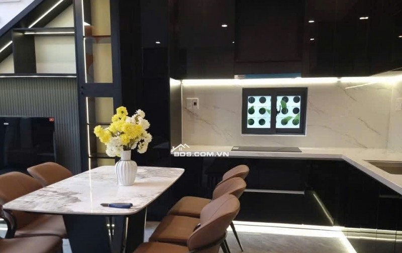 Nhà 2 mặt kiệt 2 tầng cách đường 50m đường Nguyễn Công Hoan