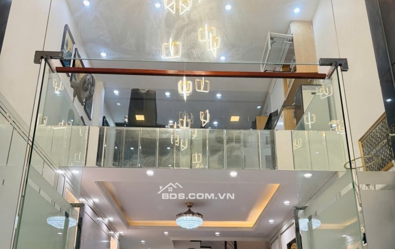Nhà Đẹp Phố VIP Bạch Mai, Hai Bà Trưng 42m, 6 tầng, mt 4.1m, giá 13.3 tỷ