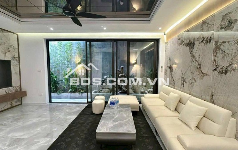 Nhà Đẹp Hoàng Văn Thái, Thanh Xuân 50m, 6 tầng, mt 8.4m, giá 15.3 tỷ