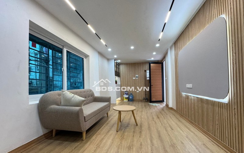 Nhà Đẹp Gần Phố, Bùi Ngọc Dương, Hai Bà Trưng 90m, giá 4.28 tỷ.