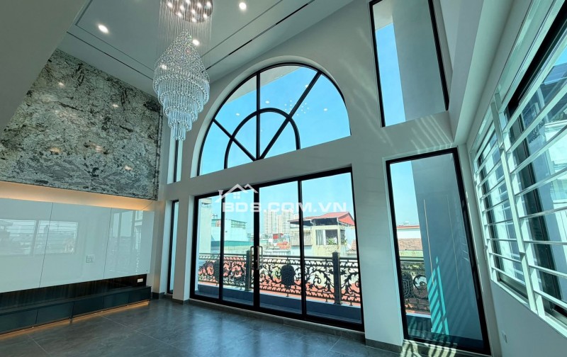 Nhà Đẹp Kinh Doanh Nguyễn Chính 84m, 7 tầng, mt 7.9m, giá 37.2 tỷ