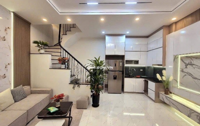 Nhà Đẹp, Xây Mới, Nguyễn Văn Viên, Hai Bà Trưng 30m, 5 tầng, mt 4,6m, giá 6.85 tỷ.