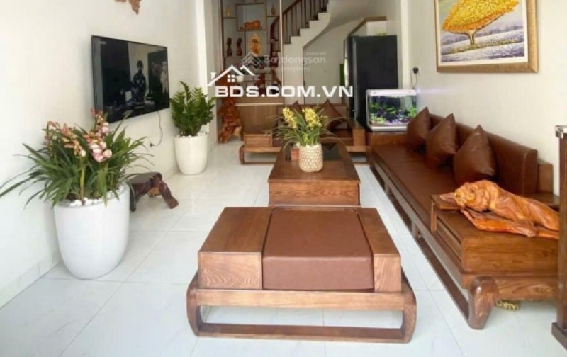 BÁN NHÀ 5 TẦNG, XUÂN ĐỈNH - BẮC TỪ LIÊM. SỔ VUÔNG, Ô TÔ ĐỖ CỔNG. GIÁ NHỈNH 4 tỷ