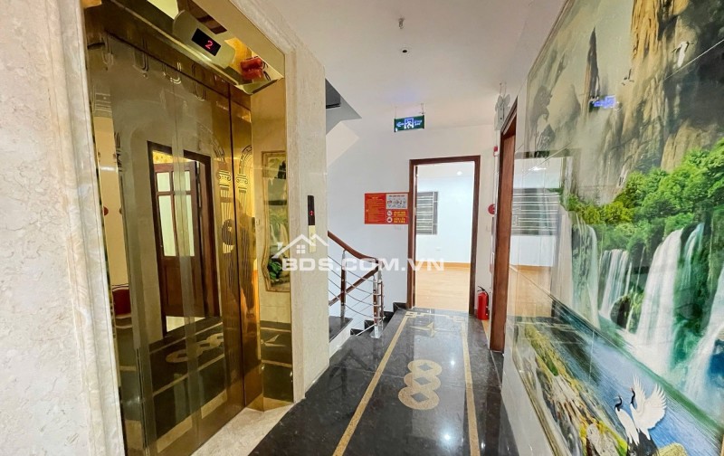 Mặt phố, 92,8m2, 9 tầng, mặt tiền 5,5m Ngã Tư Sở, Đống Đa, 39 tỷ 750.