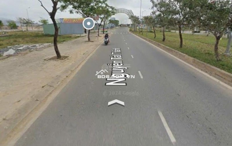 Bán đất thổ cư Nguyễn Tất Thành, Liên Chiểu, Đà Nẵng. 210m2, sổ đỏ, giá 14.5 tỷ, hướng Đông Nam. LH: 0877661879