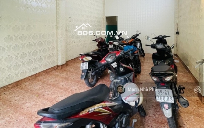 BÁN NHÀ BÀU CÁT NGUYỄN HỒNG ĐÀO GẦN NHÀ GA METRO 4.1M x 23M 3 TẦNG GIÁ 10.9T TL