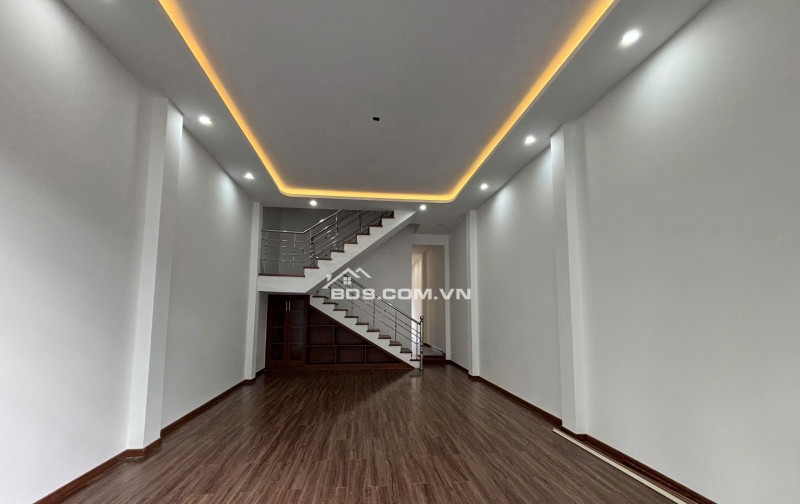 Bán Nhà 2 Tầng sát biển đường GIÁP VĂN CƯƠNG