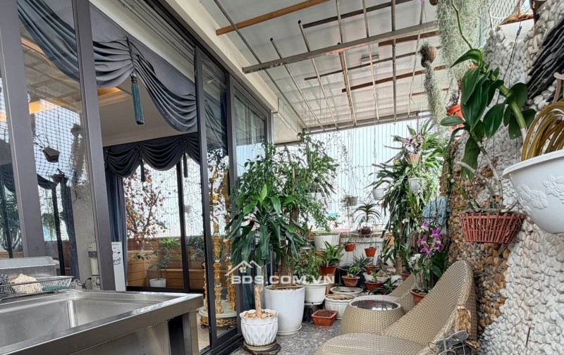 Bán Nhà Mặt Phố Kinh Doanh Trần Tử Bình 76/90m, 9 tầng, mt 4m, giá 69 tỷ.