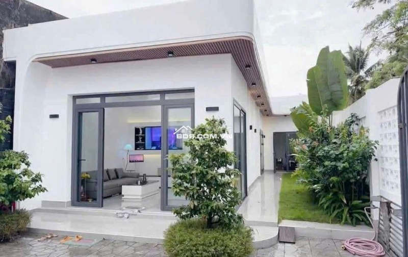 Cần bán nhà Cấp 4 sổ hồng Thổ Cư sở hữu lâu dài gần KDL Bửu Long.