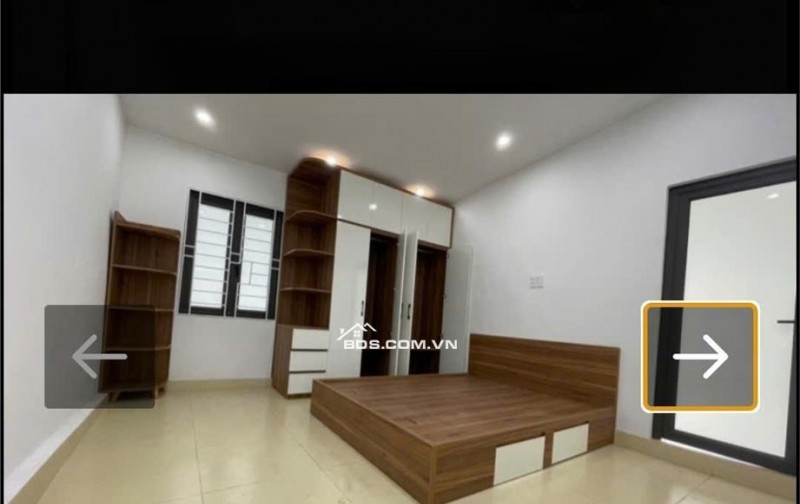 ban nha doc tho lao pho lo duc