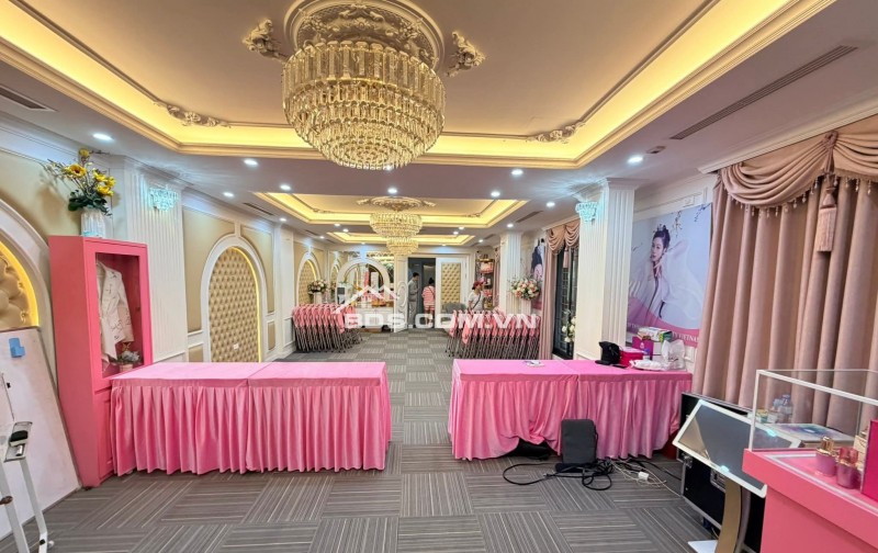 Bán Nhà Mặt Phố Kinh Doanh Trần Tử Bình 76/90m, 9 tầng, mt 4m, giá 69 tỷ.