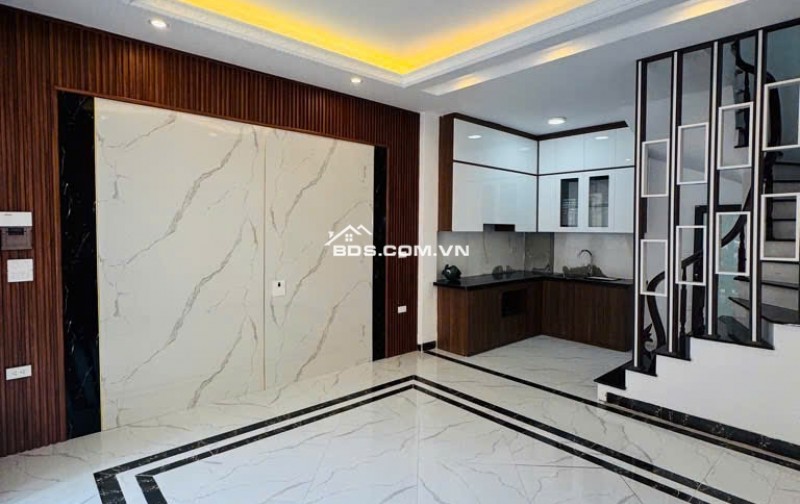 NHÀ KHUYẾN LƯƠNG - LĨNH NAM - NGÕ RỘNG - SÁT CẠNH GAMUDA GARDENS