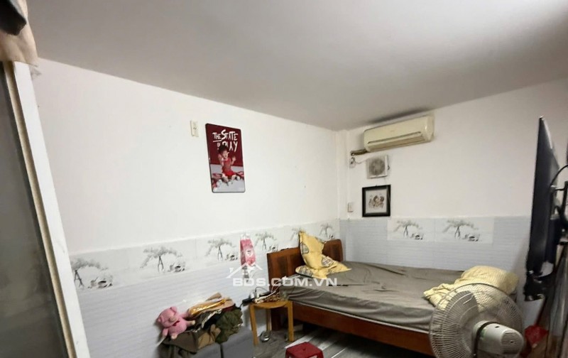 BÁN NHÀ GÁC LỬNG ĐÚC CÁCH MẶT TIỀN TRẦN XUÂN LÊ 20m