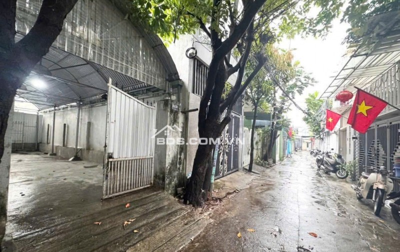 Bán nhà C4 kiệt Nguyễn Mộng Tuân - Kiệt thảm nhựa Ô TÔ 5m