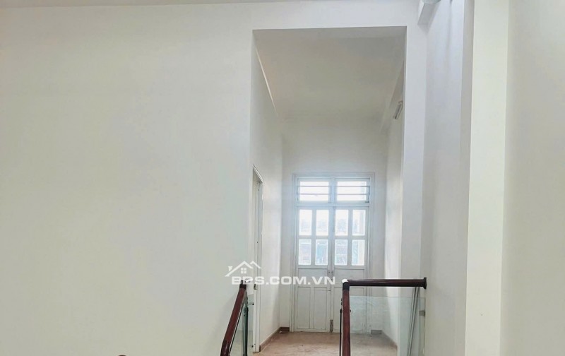 Bán nhà 2 tầng đúc mặt tiền Văn Thánh 2 - Diện tích: 105 m2