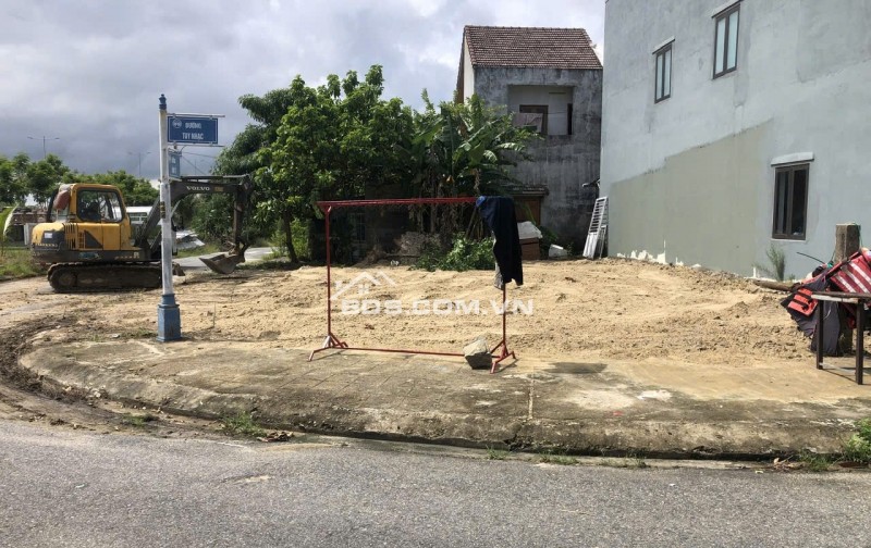 Bán đất góc 2 mặt tiền đường Hàm Tử - TP Hội An