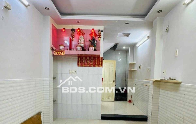 Bán nhà Trần Quý Quận 11, 4 tầng BTCT 4PN chỉ nhỉnh 5 tỷ