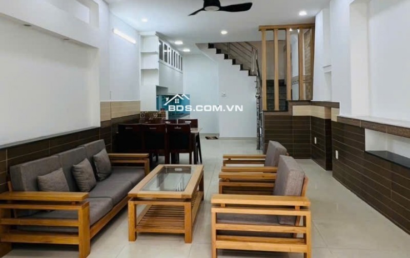 Bán nhà 4 tầng 4.2x10m 42m Ni Sư Huỳnh Liên Ngay Khu VIP CC Bàu Cát 2, Tân Bình. Nhỉnh 6Tỷ.